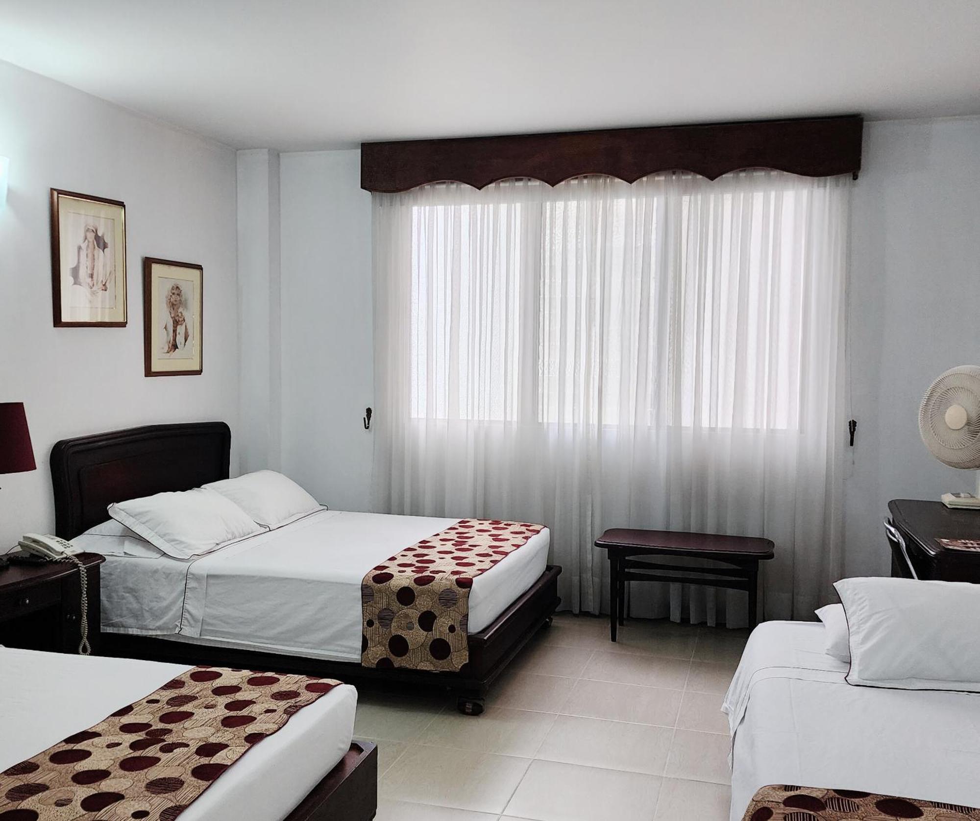 Gran Hotel Medellín Extérieur photo