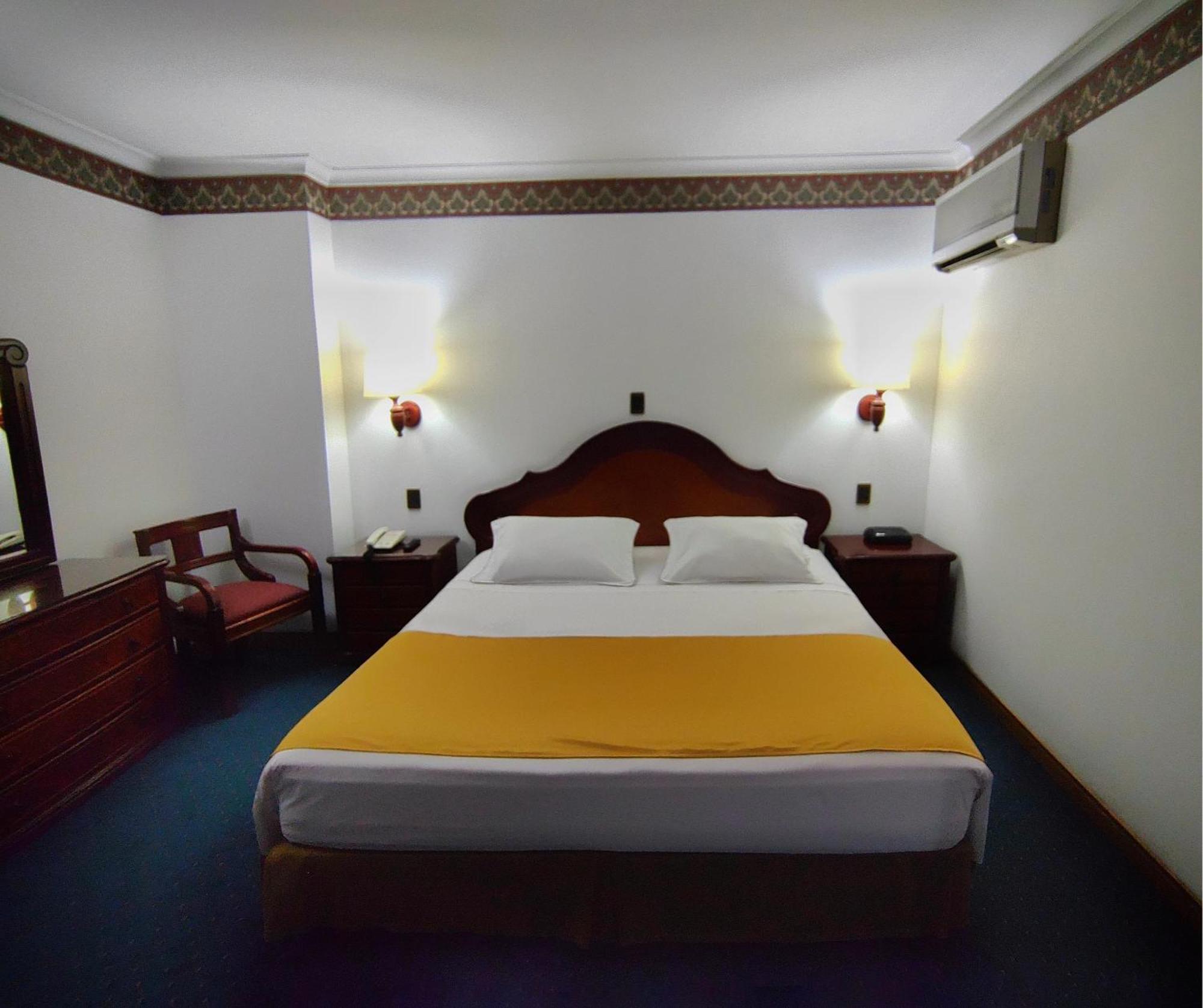 Gran Hotel Medellín Extérieur photo